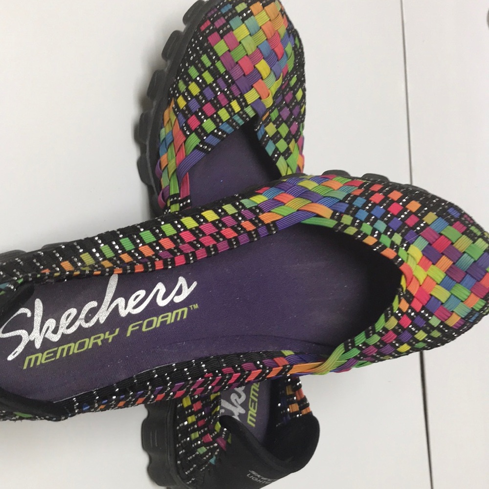 Sketchers flats